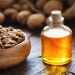 How to Use Walnut Oil to Promote Hair Development